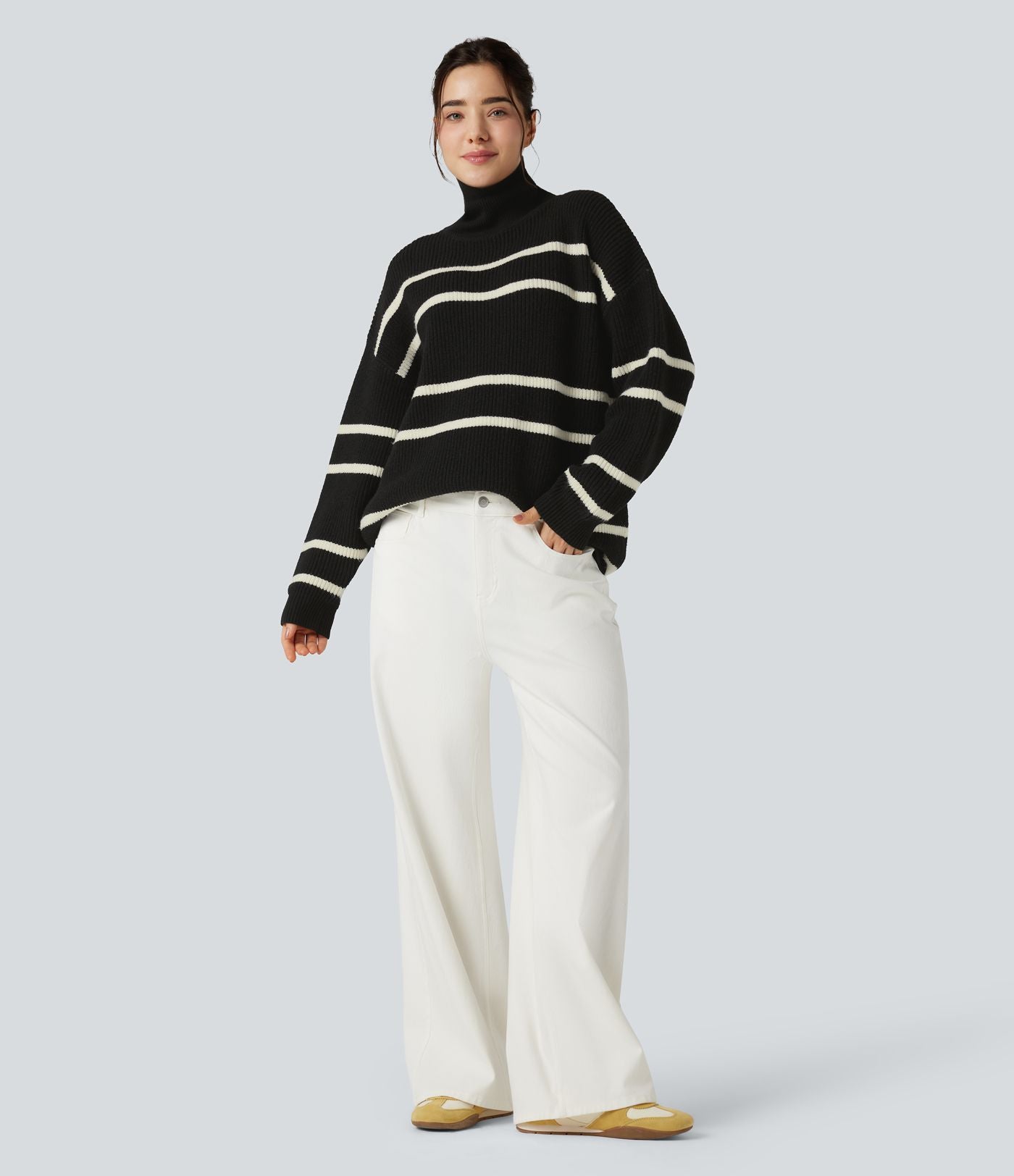 Pull color block col montant manches longues