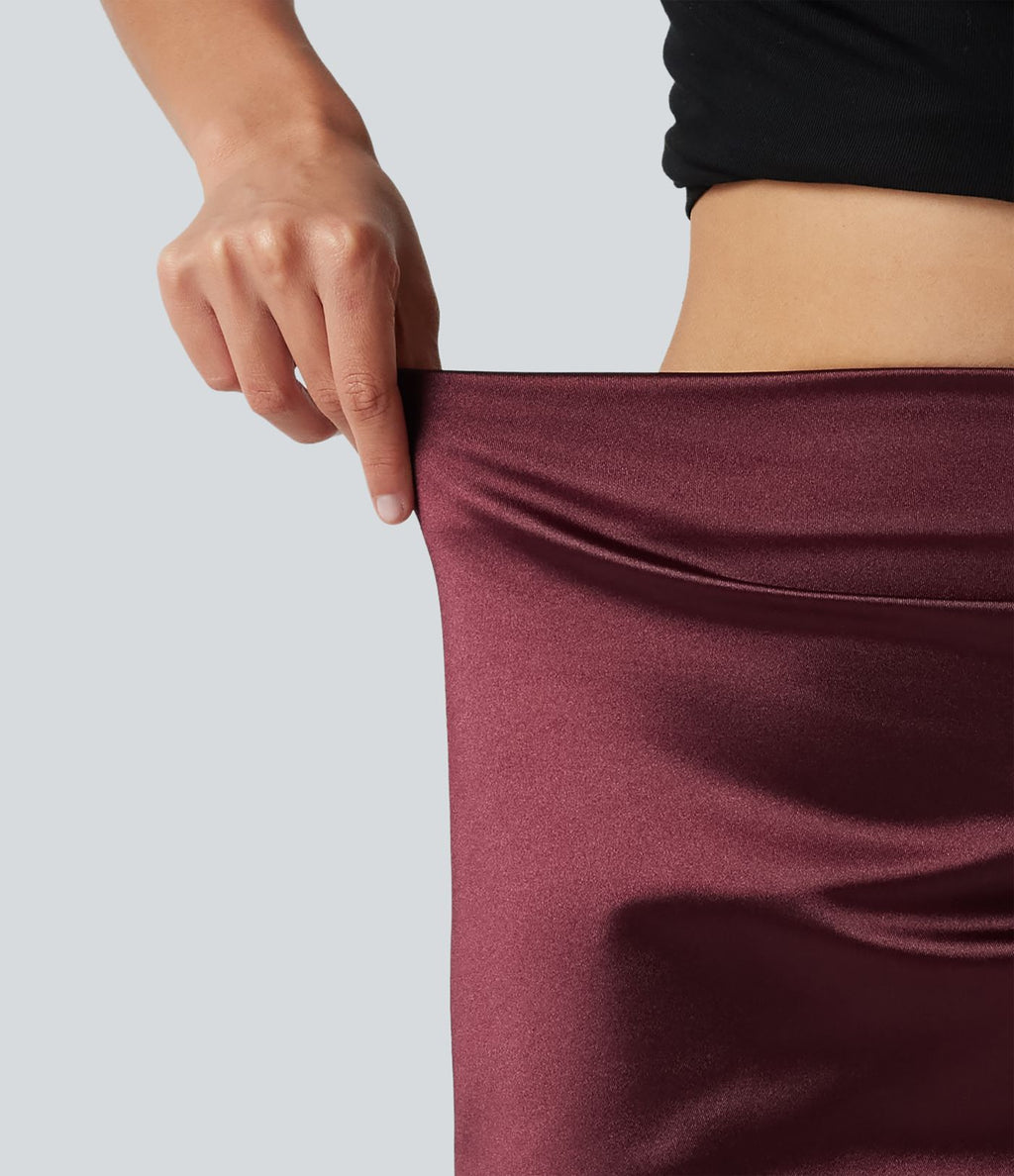Jupe mini moulante 2-en-1 en satin, taille haute, fronces et ourlet croisé