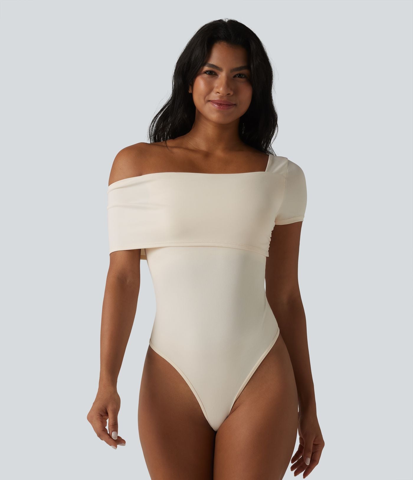 Body casual col asymétrique manches courtes avec soutien-gorge intégré