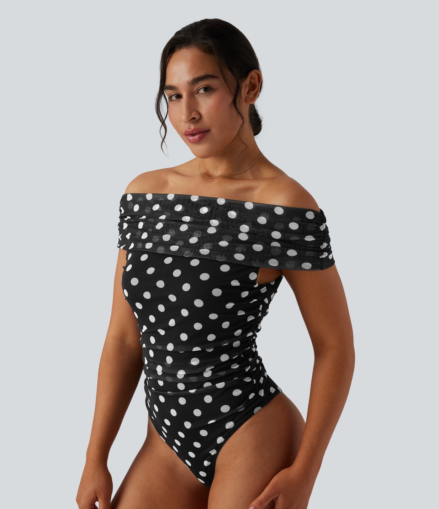 Body décontracté épaules dénudées à pois en mesh