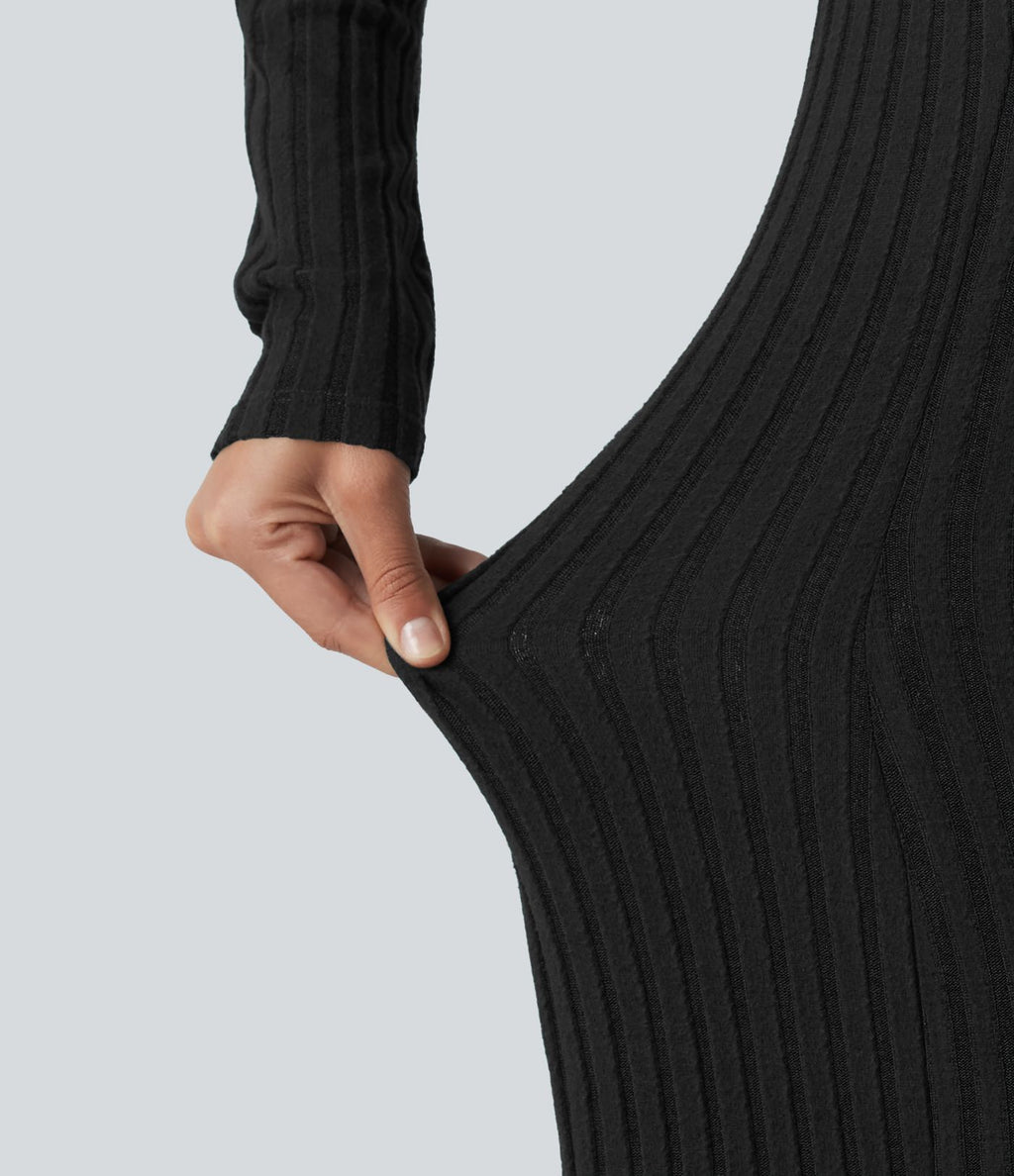 Robe midi fluide en maille côtelée à col Henley et manches longues