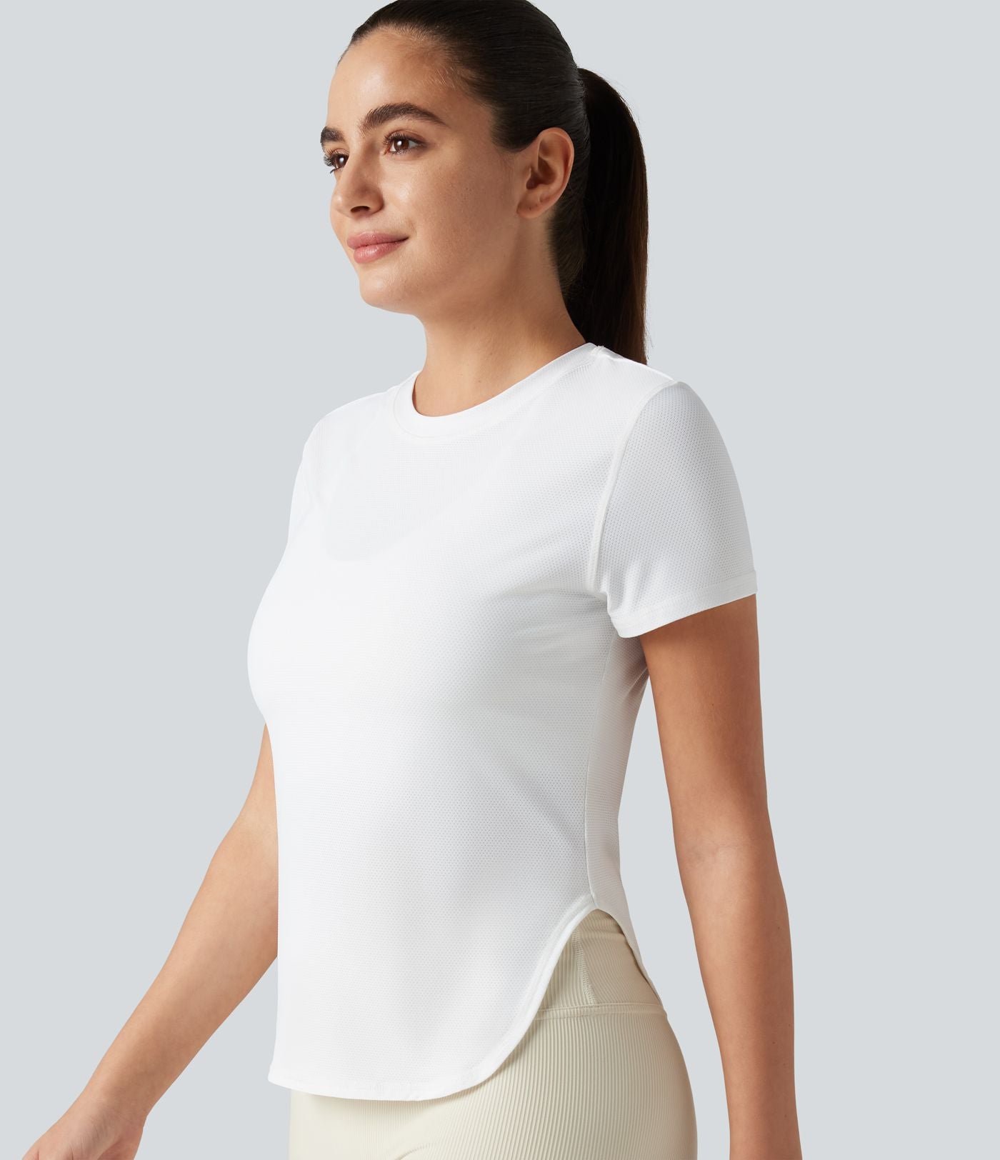 Haut de sport yoga col rond manches courtes ourlet arrondi en mesh respirant