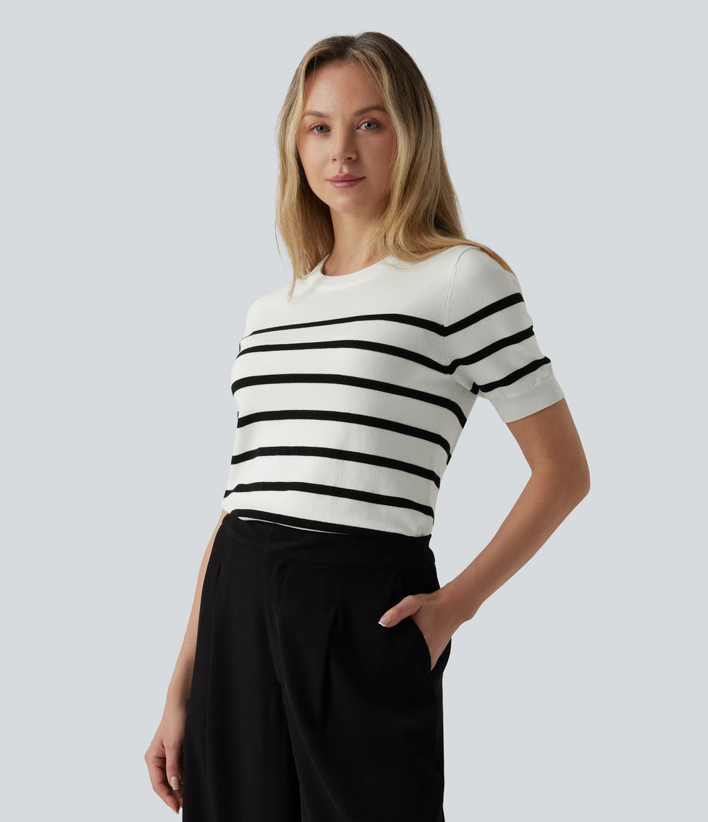 Pull tailleur col rond à manches courtes et rayures