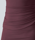 Robe corset midi moulante ruchée à encolure carrée, dos nu, brassière intégrée