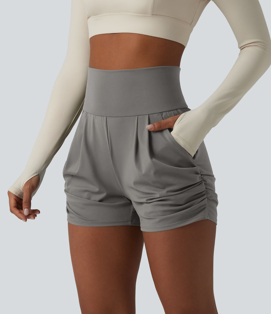 Short de yoga SoftlyZero™ Airy taille haute froncé effet frais InstantCool 7,5 cm avec poches