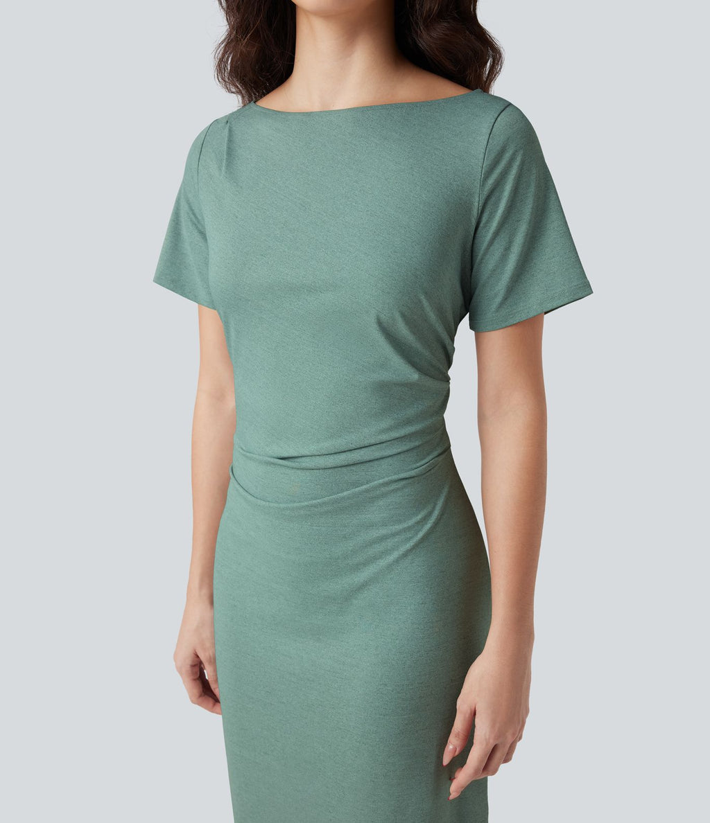 Robe tailleur mi-longue moulante manches courtes froncée