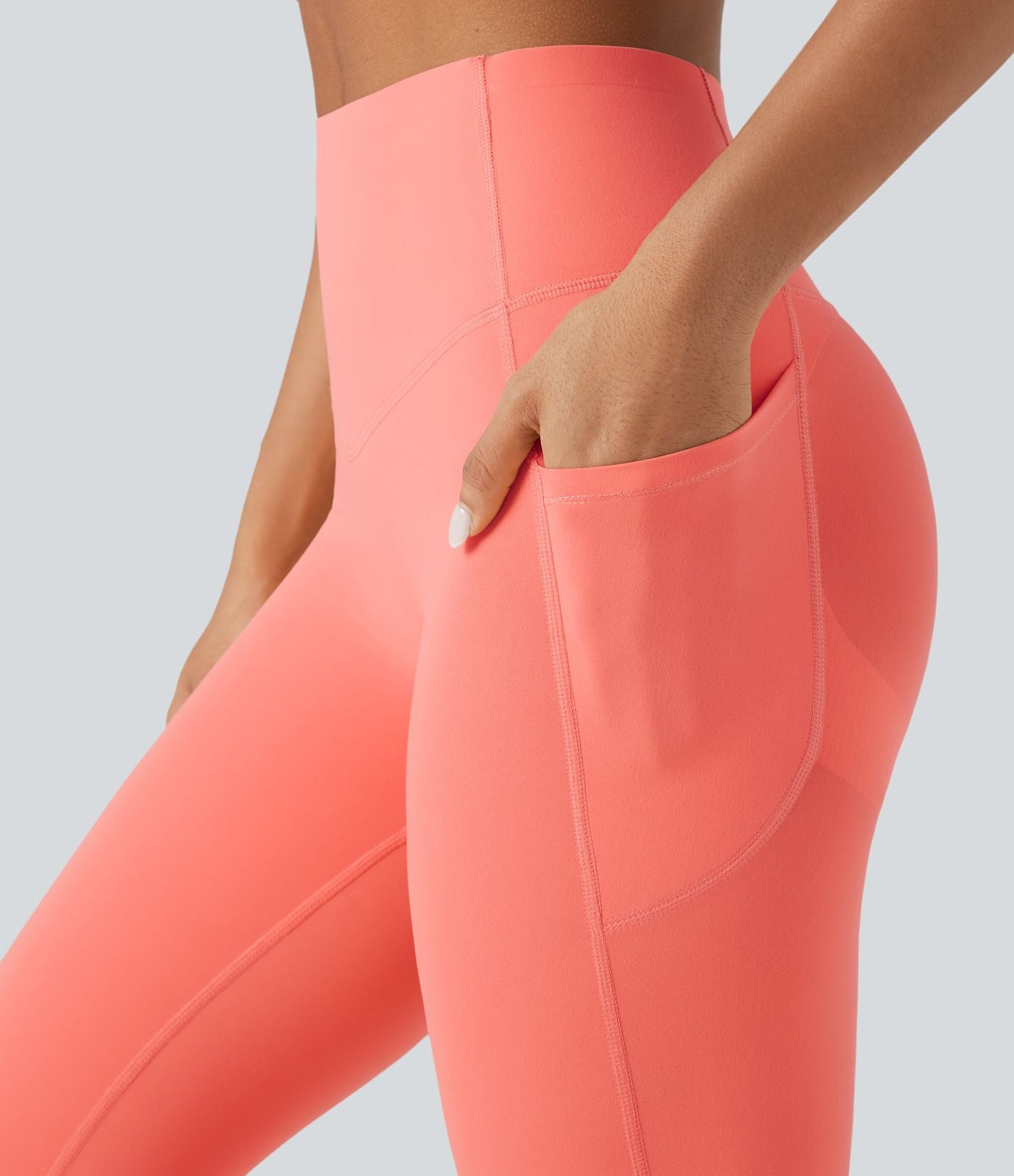 Legging d'entraînement gainant galbant taille haute avec poches Halara UltraSculpt™