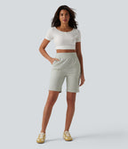 Short sweat décontracté taille haute à ourlet roulé avec poches