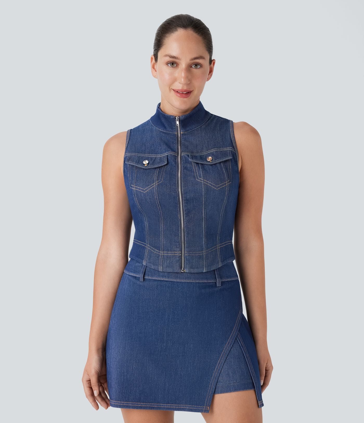 Débardeur de tennis Halara Flex™ en denim stretch délavé avec col montant, fermeture éclair et effet frais InstantCool