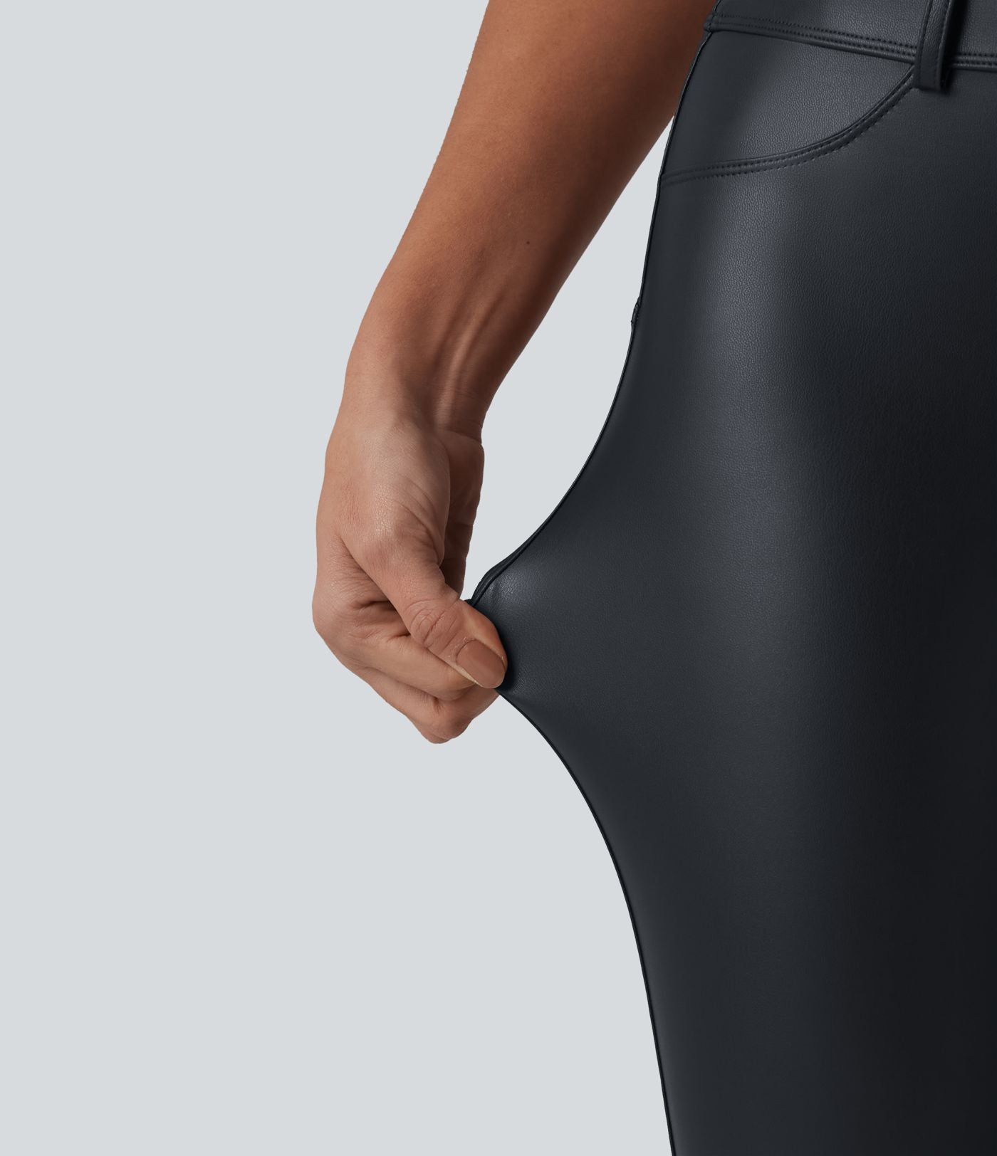 Legging 7/8 casual taille haute extensible en simili cuir avec poches