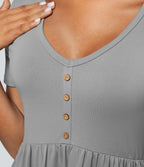 Robe Casual Midi Col en V Boutons Décoratifs Manches Courtes Poches Latérales et Plis