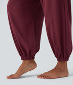 Salopette yoga SoftlyZero™ Airy col licou sans manches effet frais InstantCool avec poches, accès facile Easy Peasy, protection solaire UPF50+
