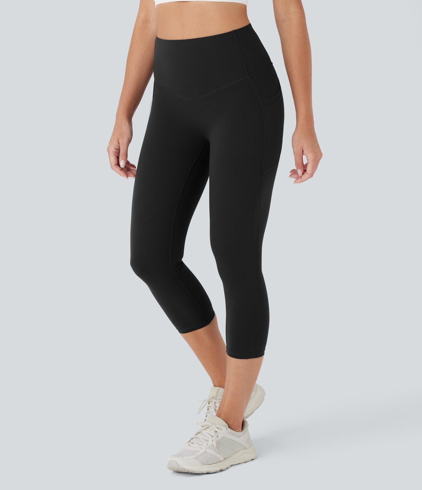 Legging corsaire d'entraînement gainant galbant taille haute avec poches Halara UltraSculpt™