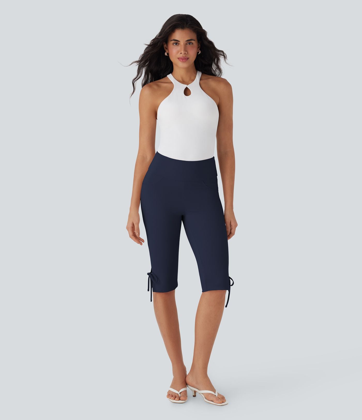 Pantalon corsaire décontracté taille moyenne à laçage avec poches arrière