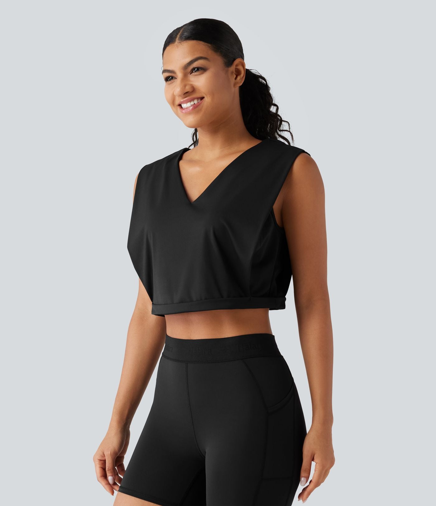 Débardeur yoga crop top SoftlyZero™ Airy col V toucher frais, protection solaire UPF50+