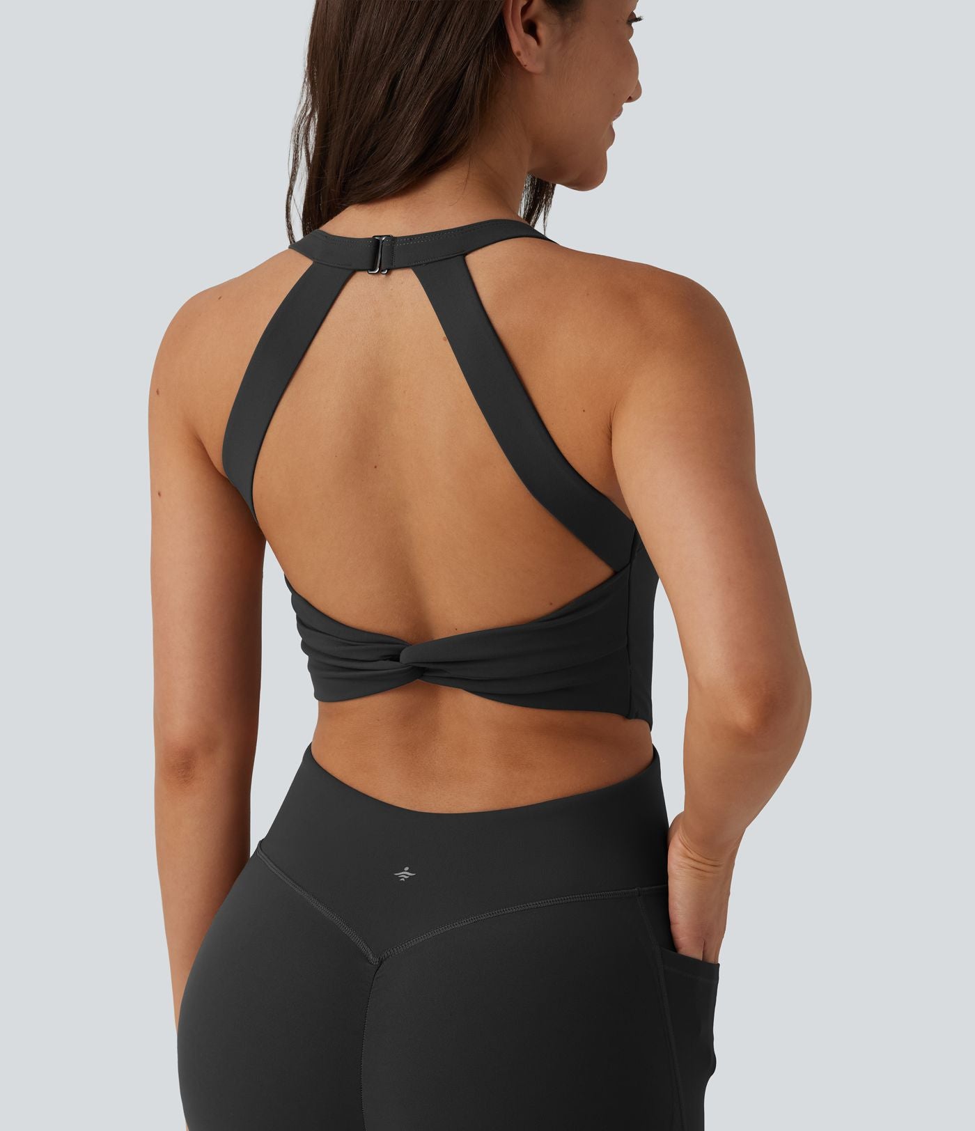 Combinaison de sport Halara UltraSculpt™ dos nu torsadé, effet ventre plat et fessier galbé, coupe bootcut, avec poches — Édition Easy Peasy