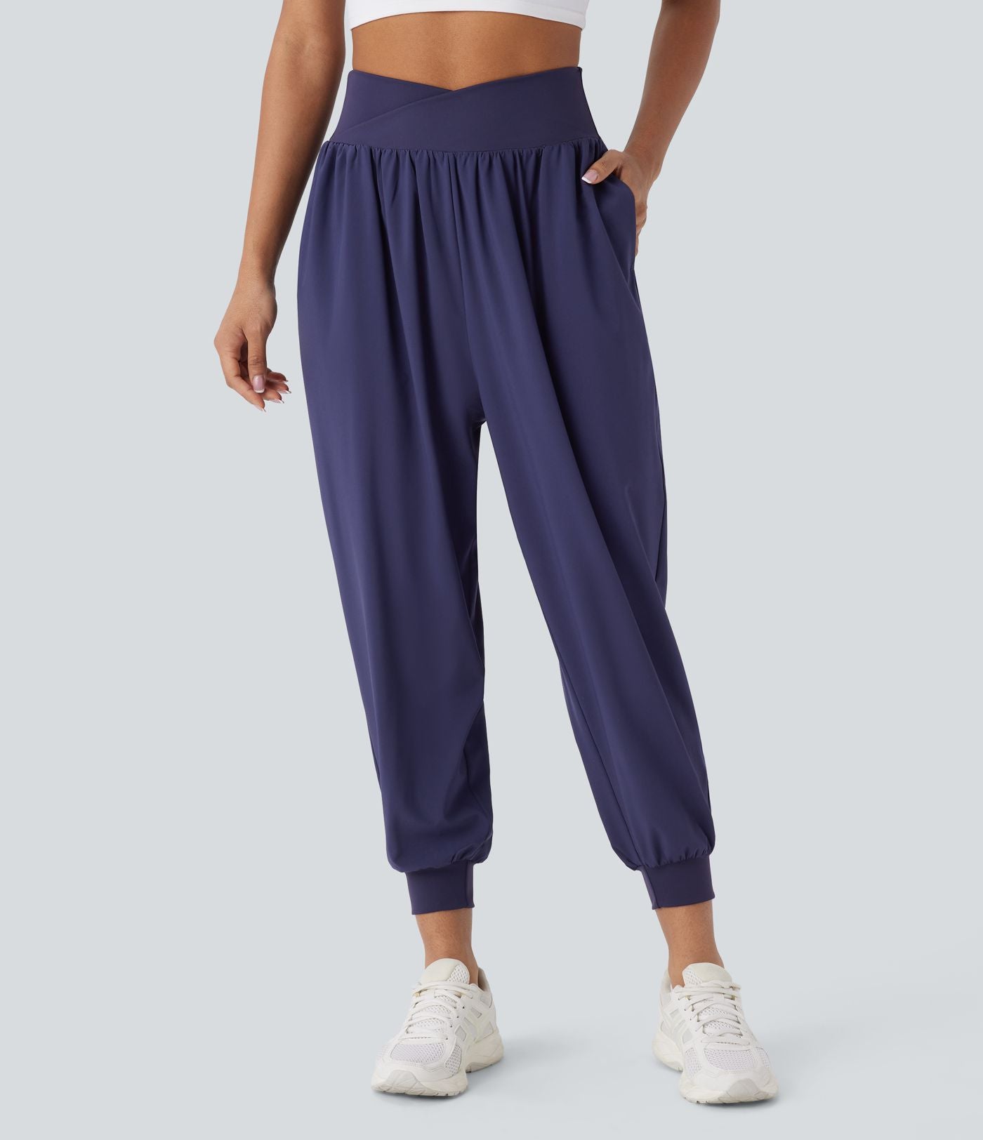 Pantalon de yoga croisé taille haute à séchage rapide Breezeful™ avec poches latérales