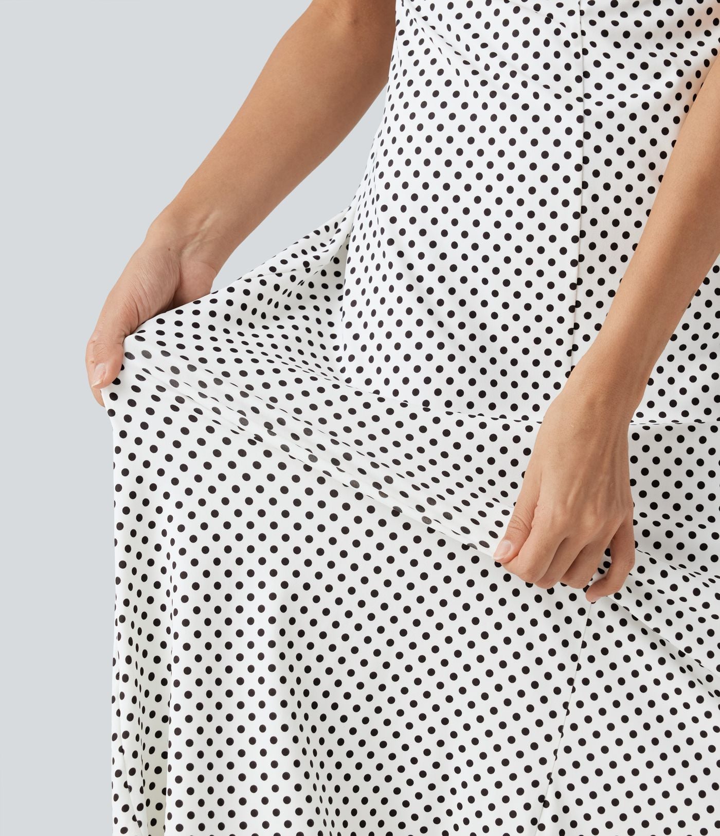 Robe midi décontractée à pois, col V, manches courtes