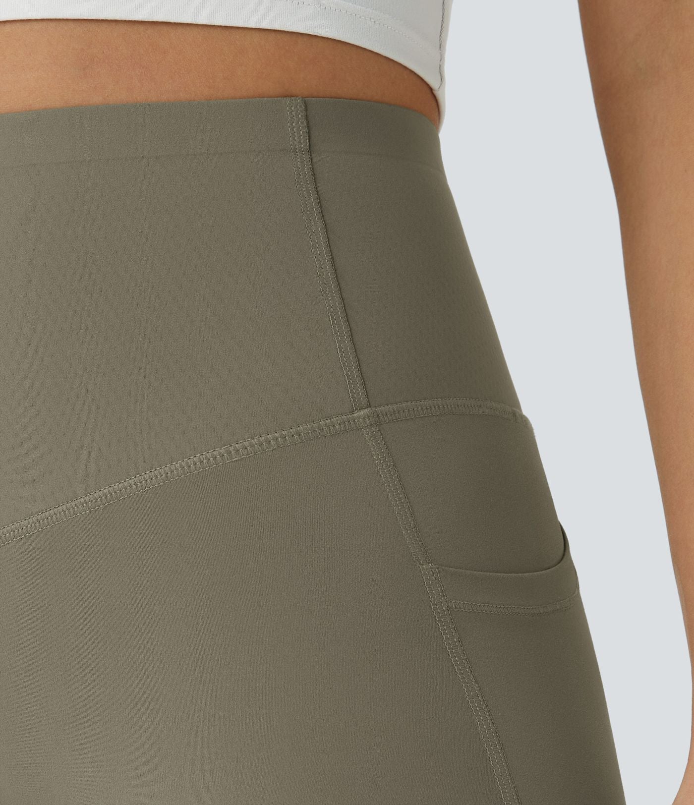 Legging d'entraînement gainant galbant taille haute avec poches Halara UltraSculpt™