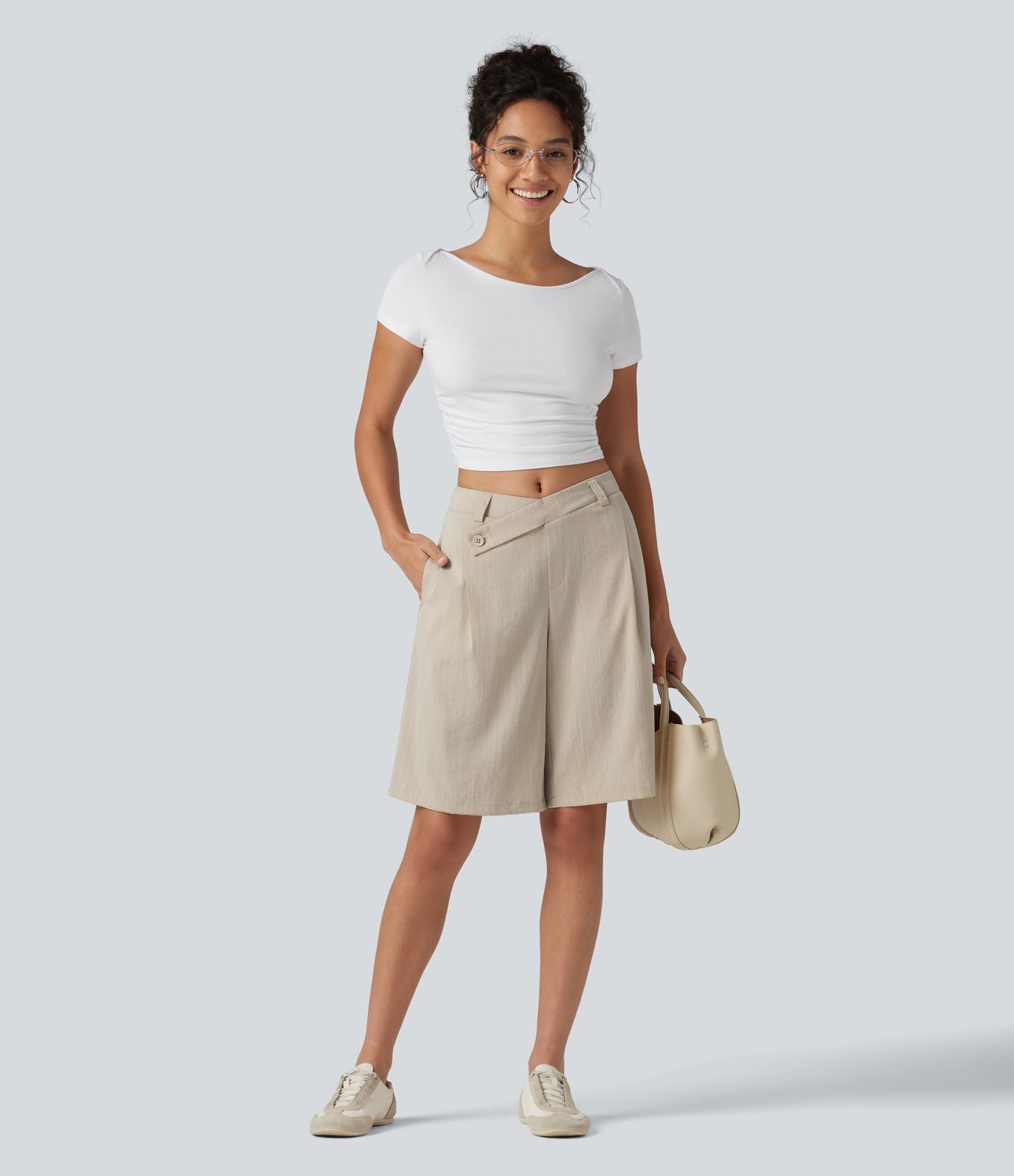 Short tailleur bermuda aspect lin taille mi-haute asymétrique 25 cm avec poches