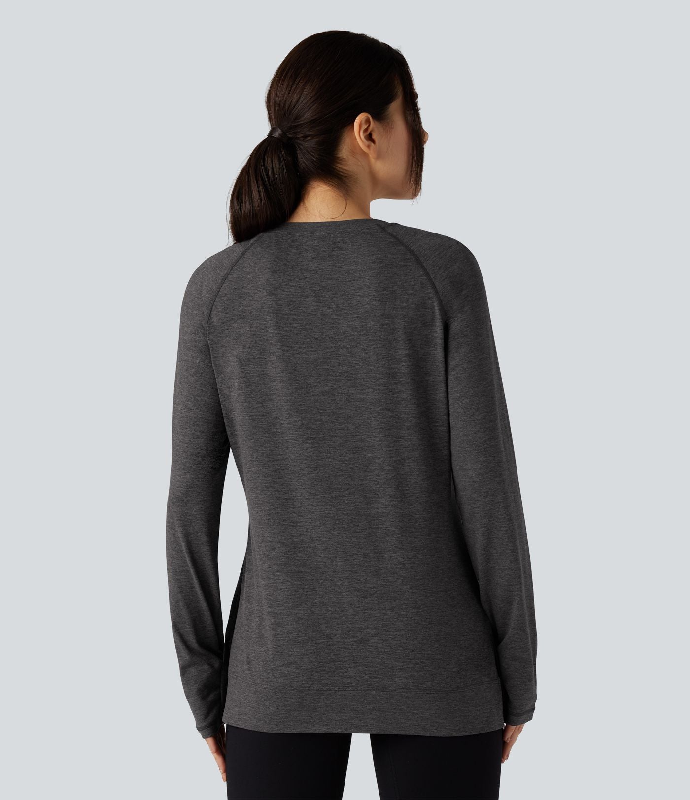 T-shirt doux col rond ourlet fendu manches raglan longues