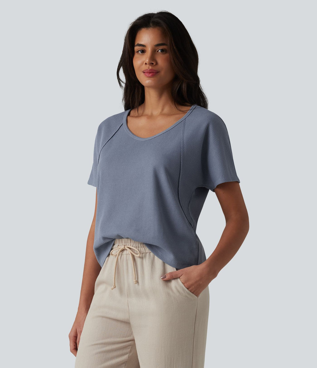 T-shirt casual en tissu gaufré à encolure cœur et manches courtes