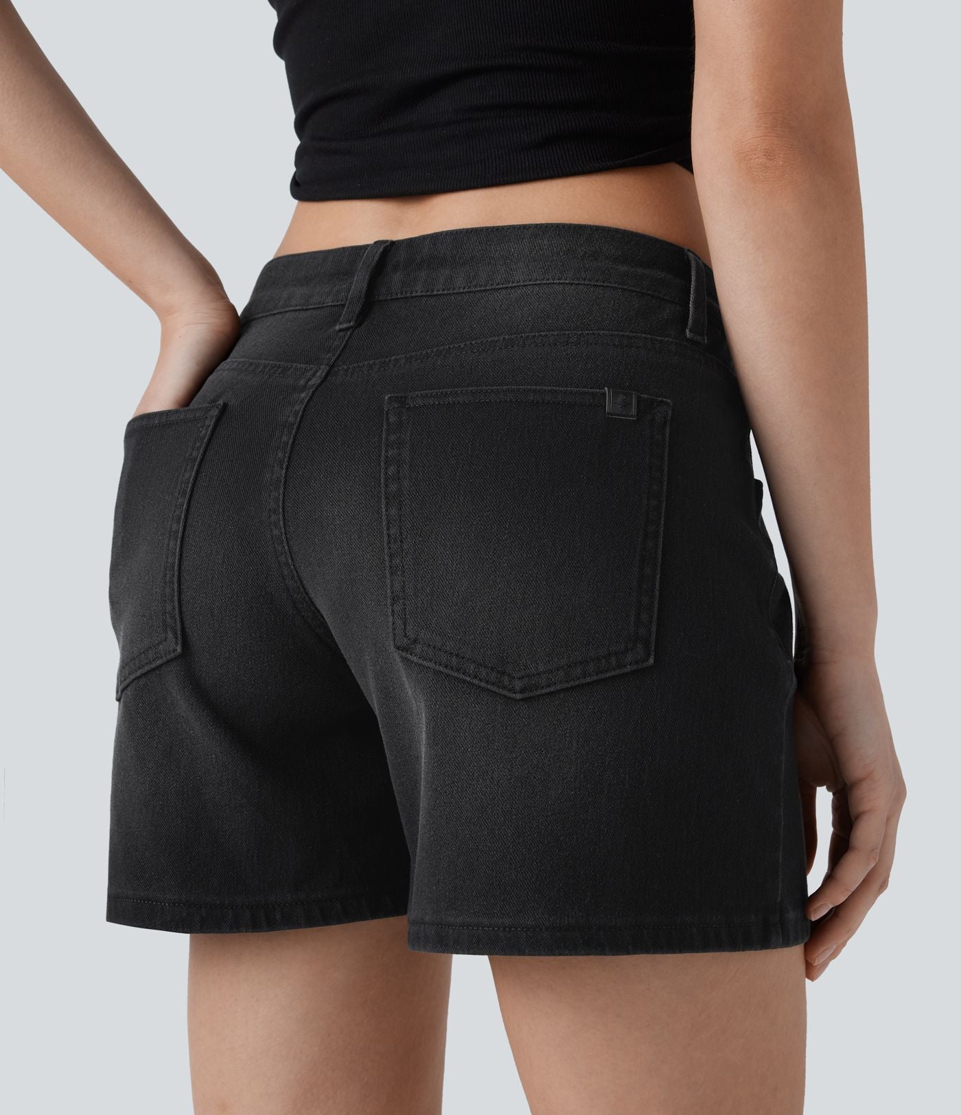 Short asymétrique en jean délavé Halara Flex™ taille basse à poches multiples