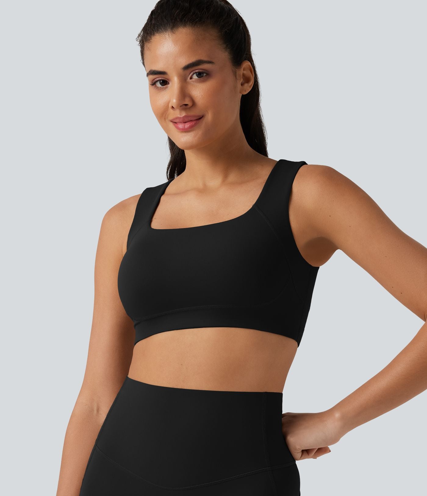 Brassière de sport d'entraînement push-up à maintien moyen UltraSculpt™ avec col U et brassière intégrée