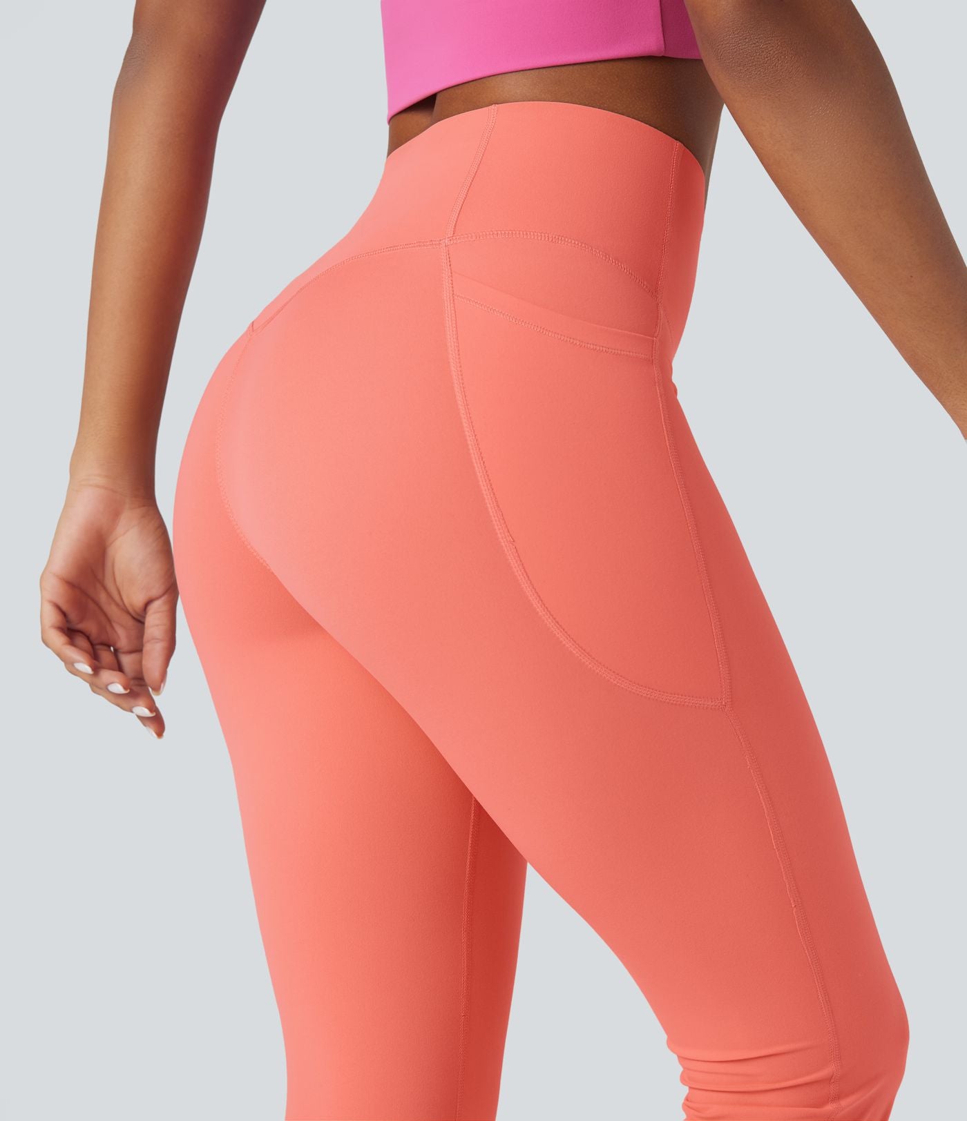 Pantalon de yoga à coupe bootcut gainant taille haute avec poches Halara UltraSculpt™