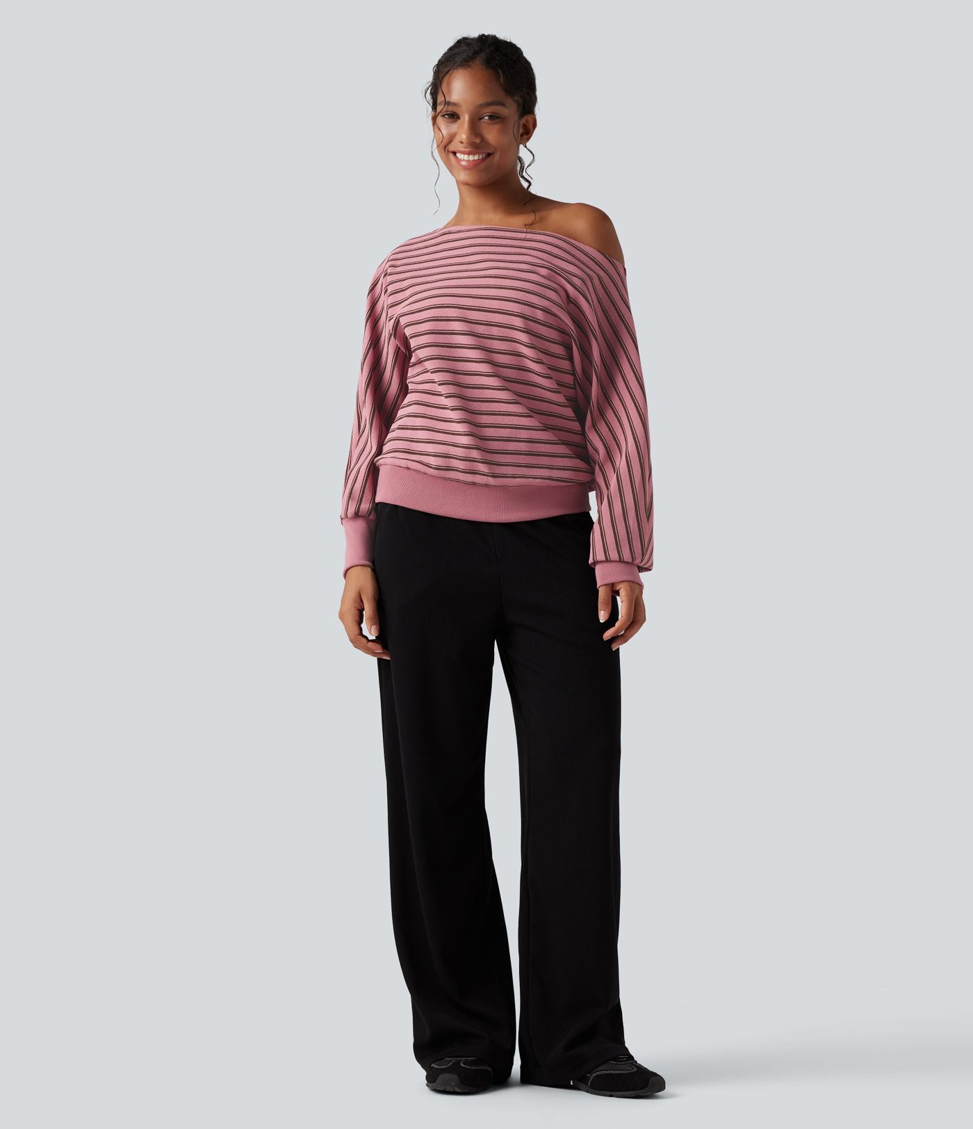 Sweat-shirt rayé épaules dénudées manches longues coupe décontractée