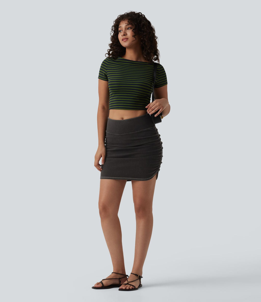 Jupe courte moulante denim Halara Flex™ gainante avec fronces taille mi-haute