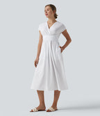 Robe midi Breezeful™ col V manches courtes à liens dans le dos séchage rapide avec poches latérales
