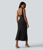Robe midi sans manches col bateau avec brassière intégrée