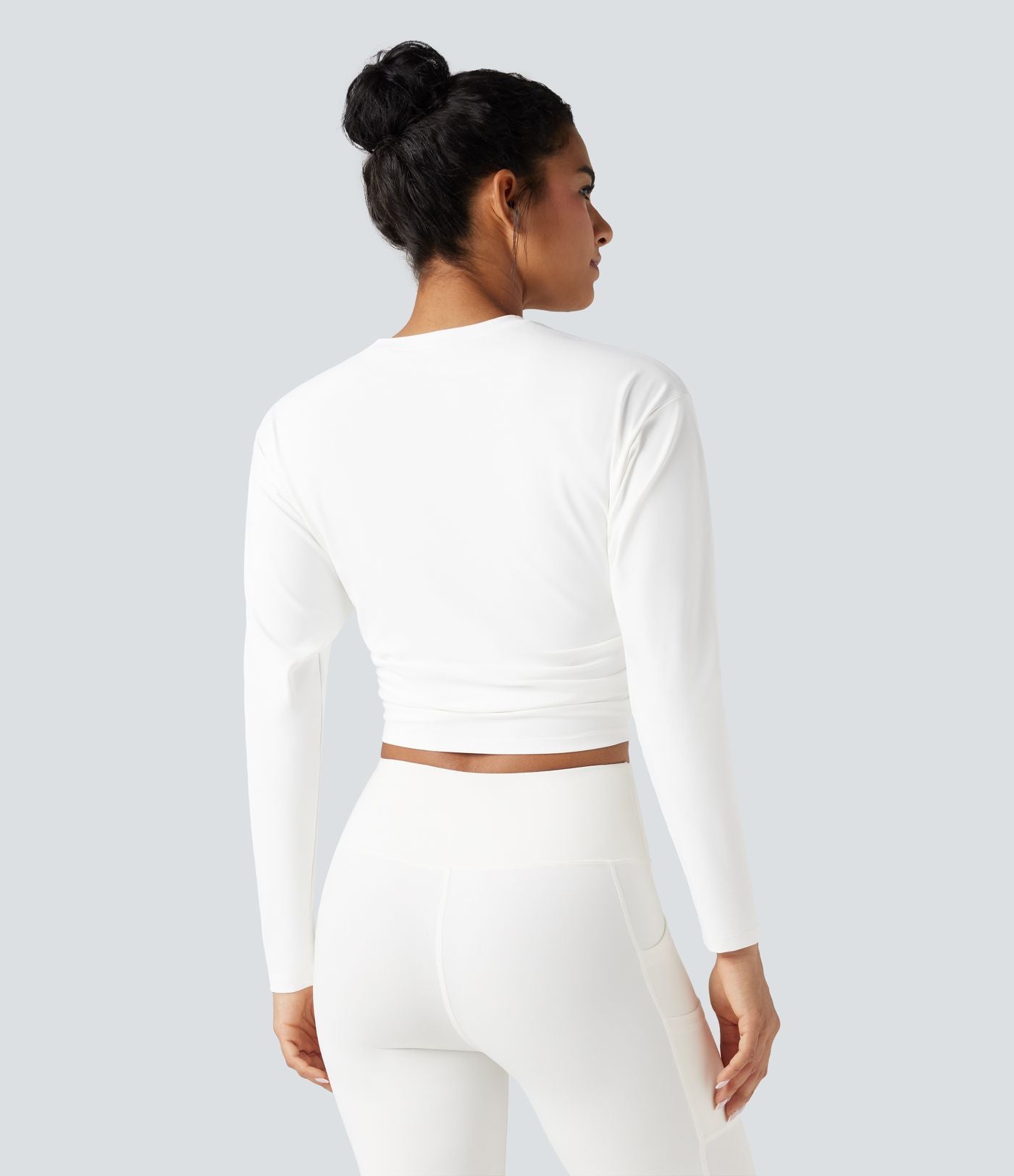 Top de sport yoga court froncé col rond manches longues