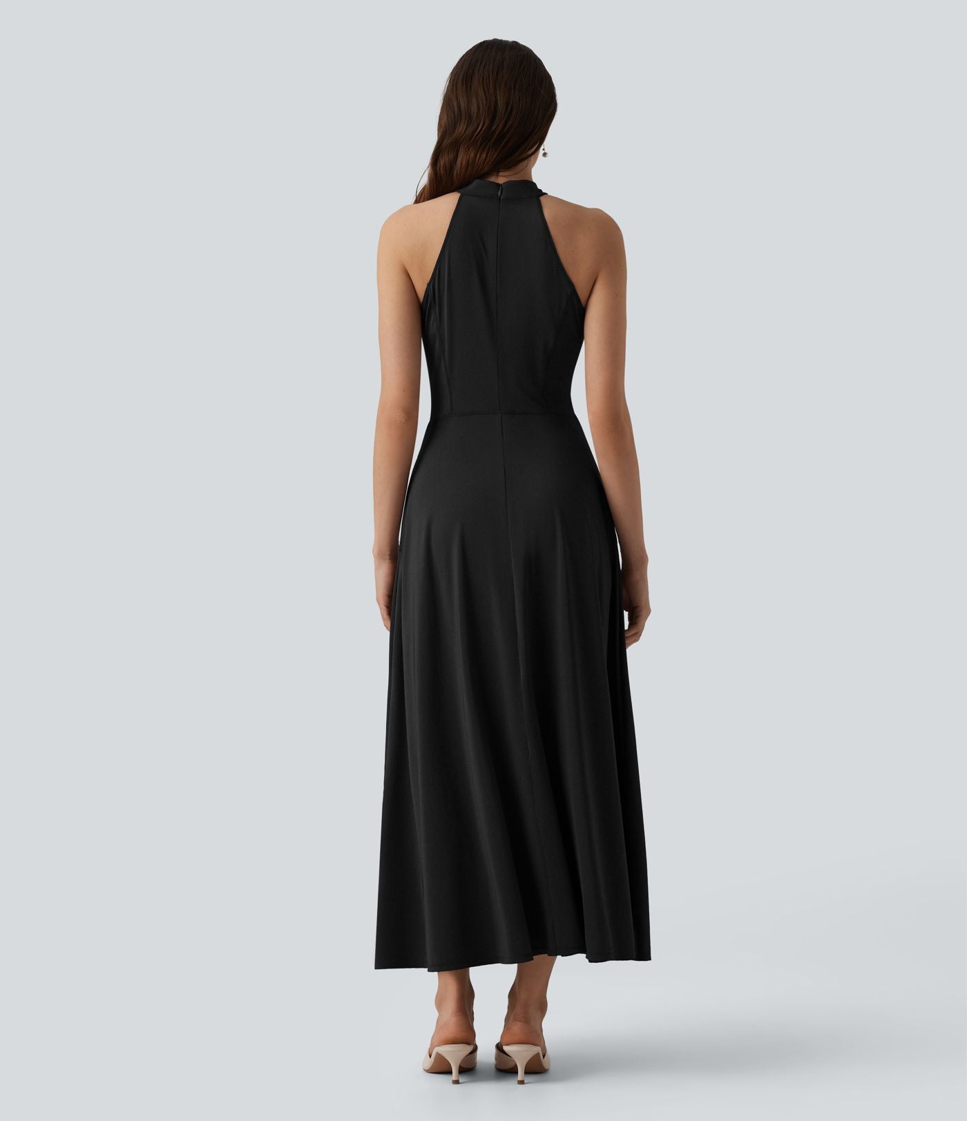 Robe midi fluide à col cheminée, sans manches, zip invisible, en satin extensible à effet frais InstantCool, idéale pour demoiselles d'honneur et invitées de mariage, avec poches