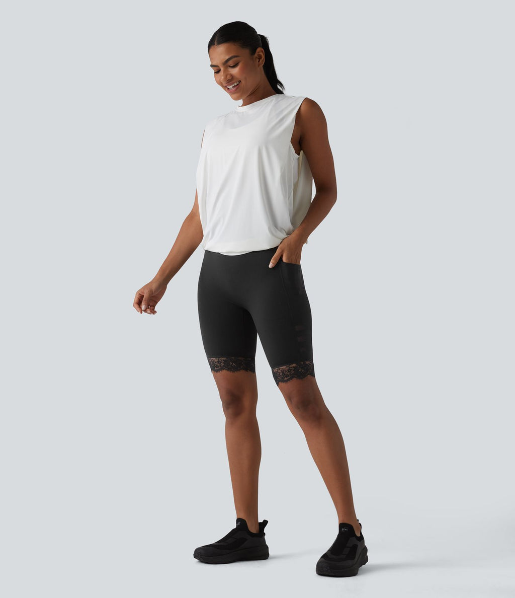 Halara UltraSculpt™ Short de cycliste gainant taille haute en mesh respirant avec dentelle contrastée et poches — 23 cm
