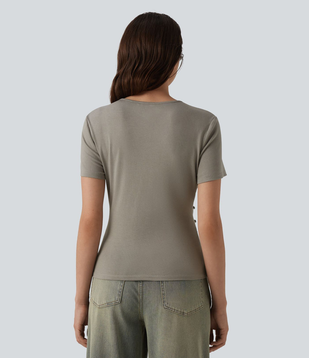T-shirt col rond manches courtes avec boutons-pression