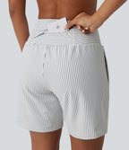 Short yoga 2-en-1 à rayures taille super haute 17,5 cm avec poches
