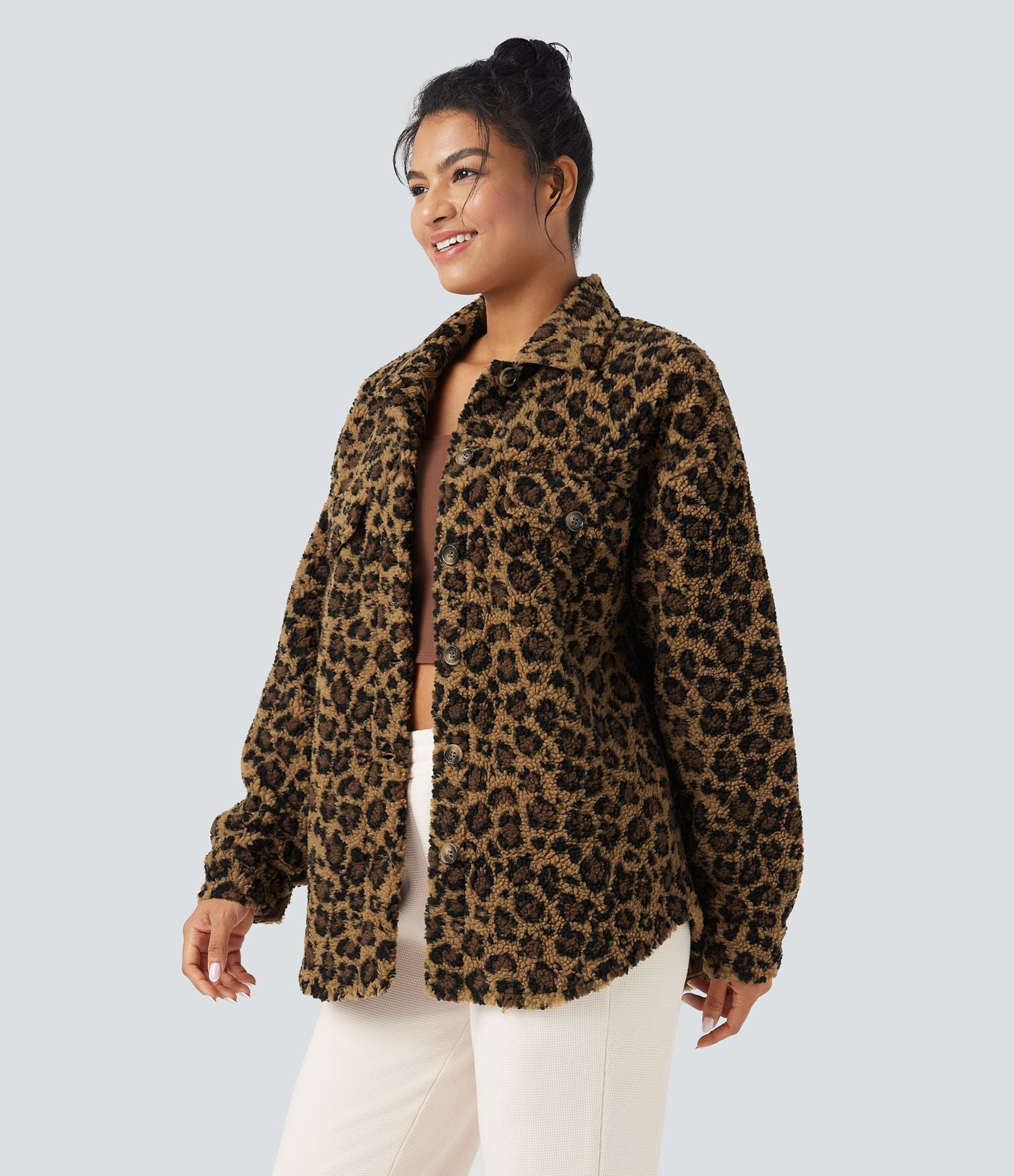 Veste-chemise sherpa col ourlet arrondi manches longues avec poches