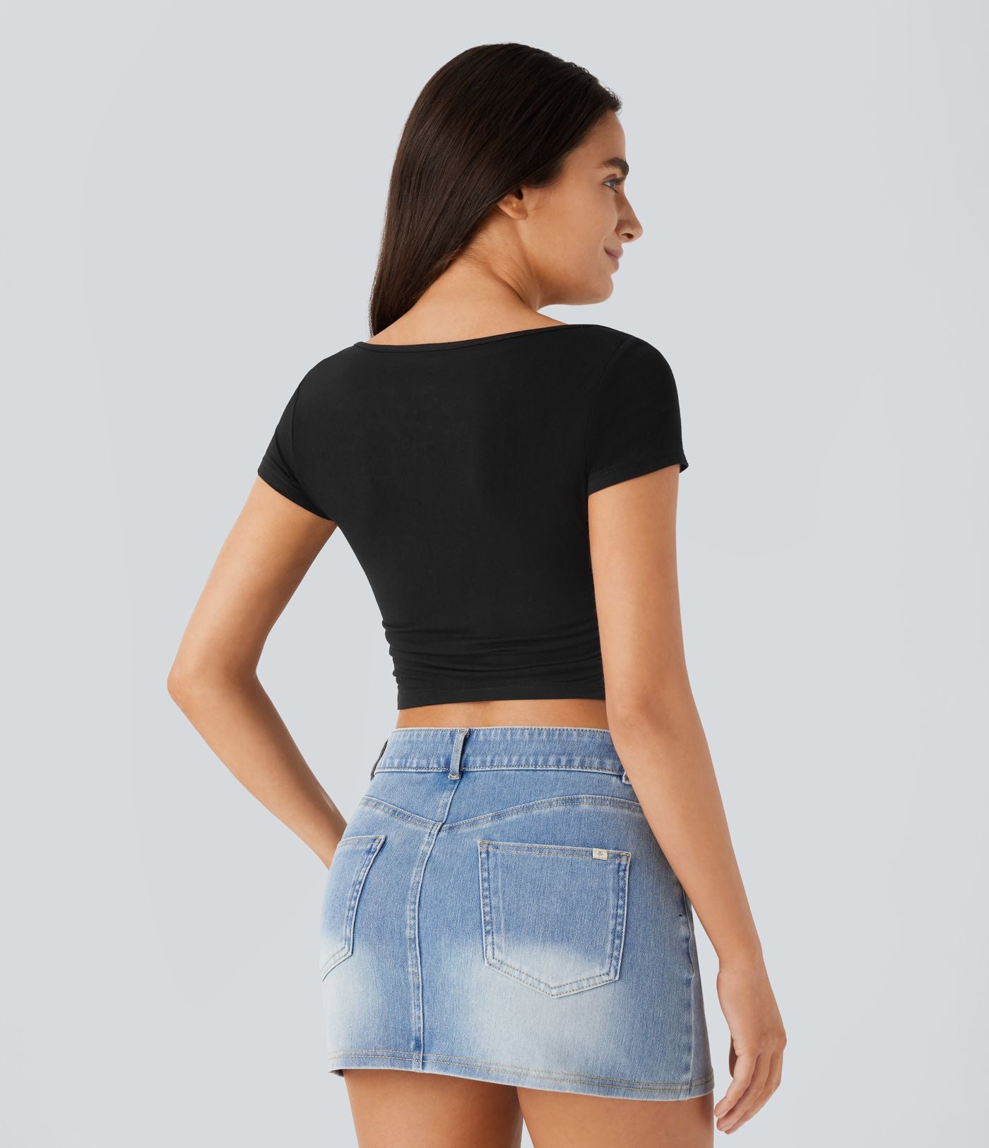 T-shirt court décontracté à encolure bateau, manches courtes et fronces