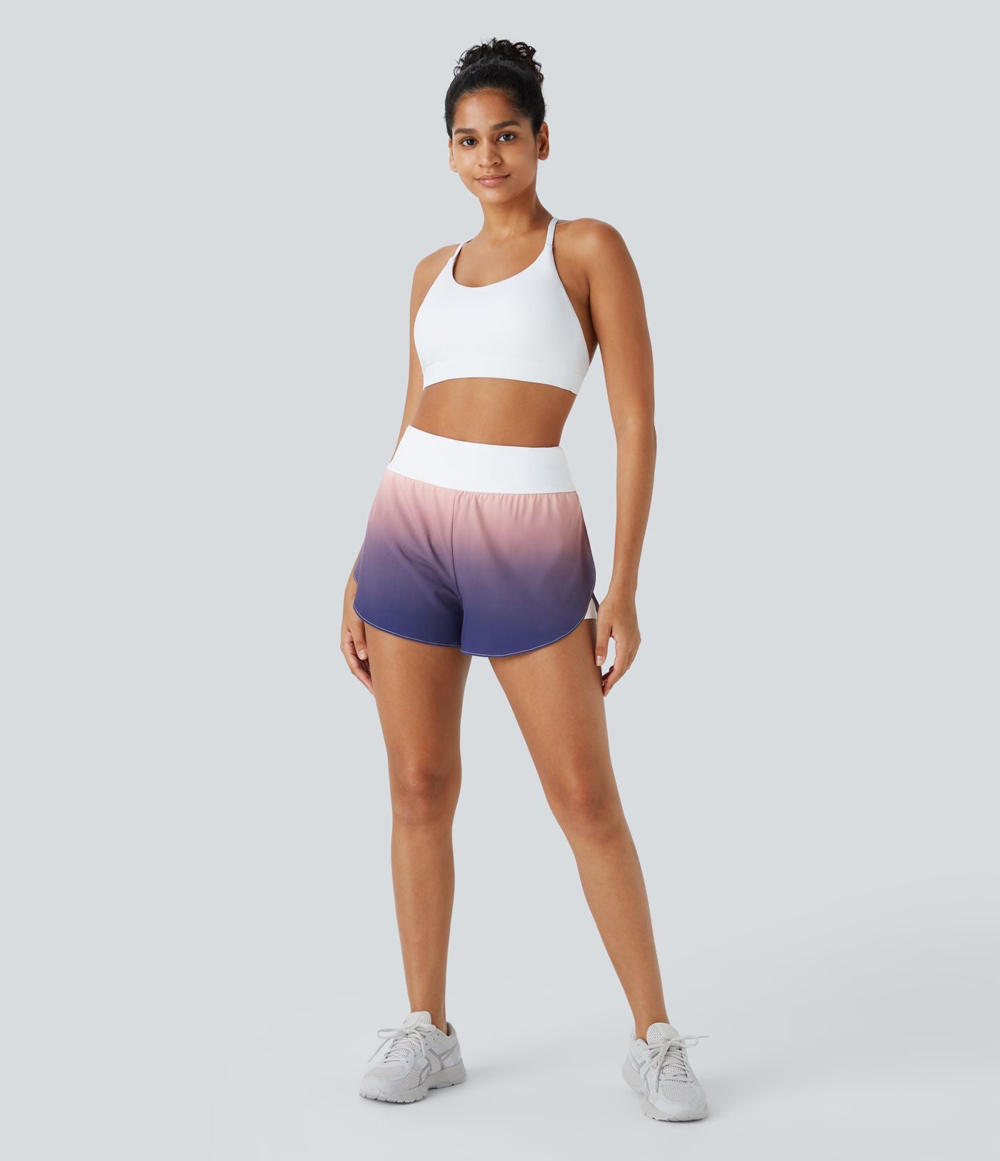 Short Yoga 2-en-1 à Taille Haute avec Poches Latérales et Ourlet Courbé Dégradé