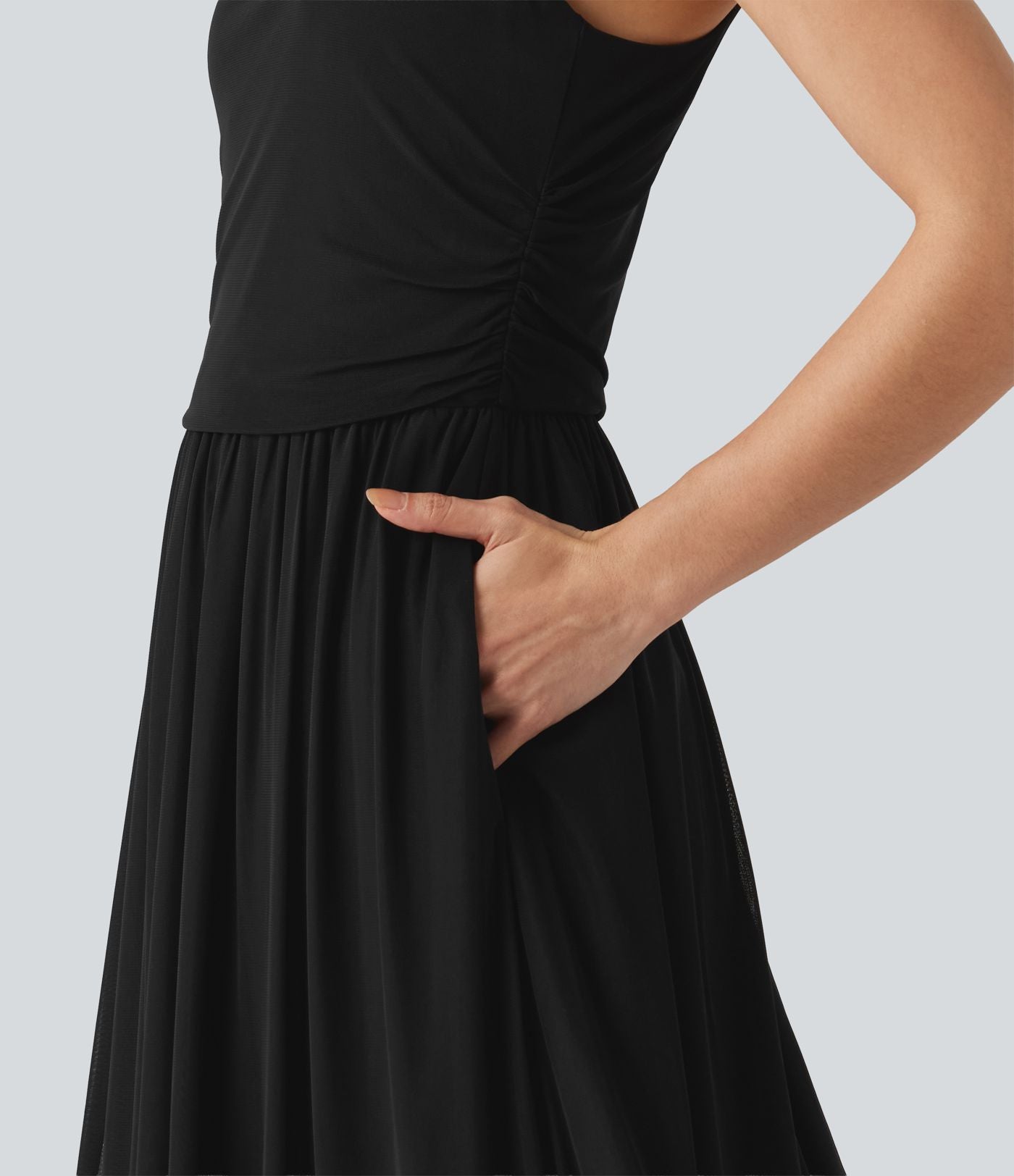 Robe maxi fluide sans manches à encolure U, superposition en mesh, poches et coussinets amovibles