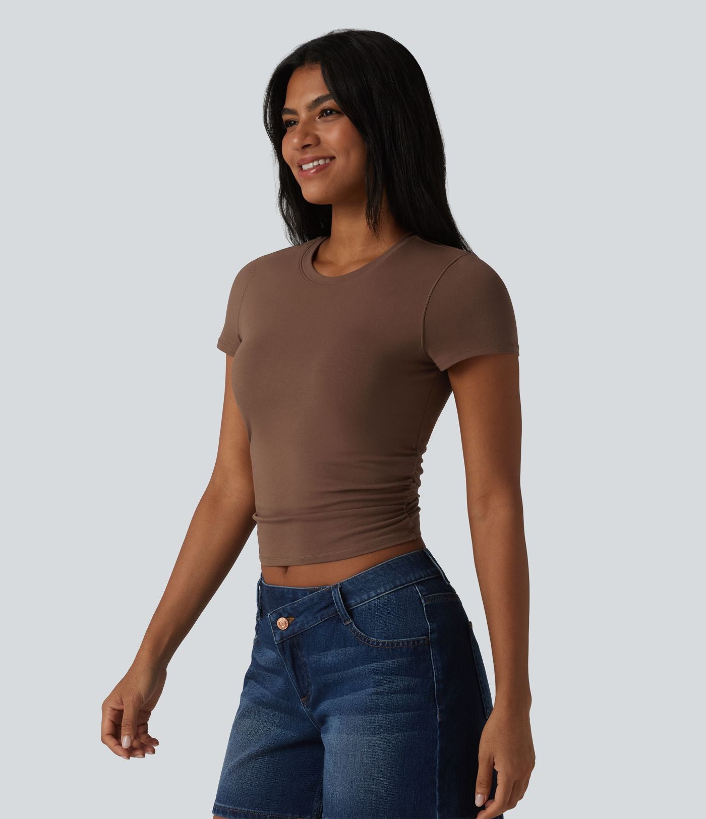 T-shirt casual Halara en jersey de coton col rond à manches courtes froncé avec brassière intégrée