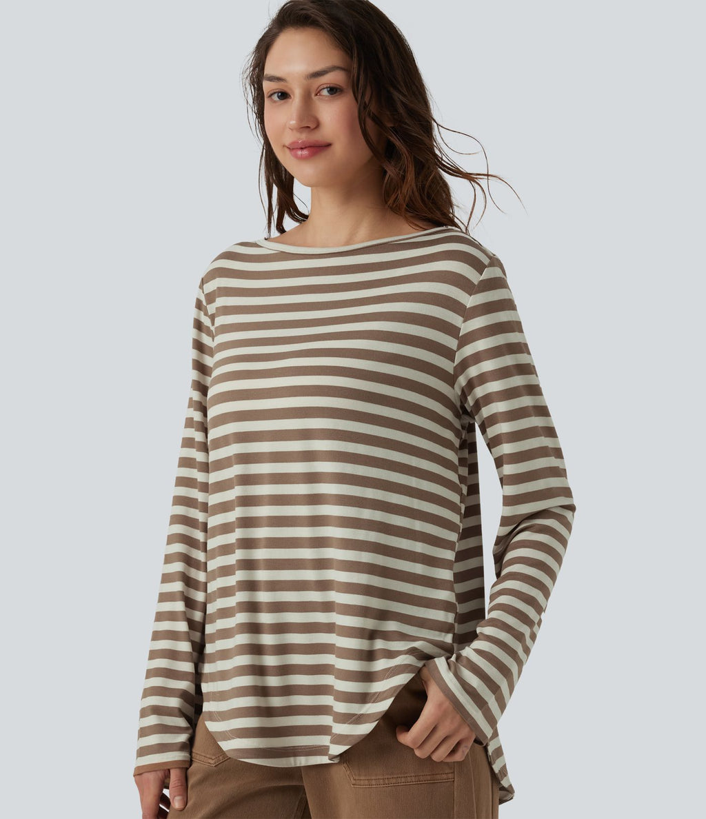 T-shirt casual rayé à col bateau, manches longues et ourlet arrondi