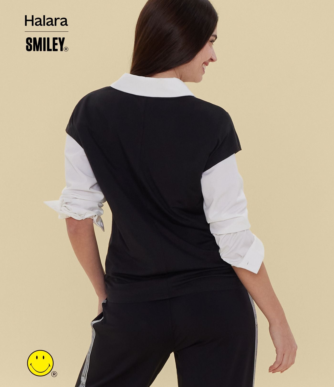 T-shirt casual Halara X Smiley® col V à manches courtes