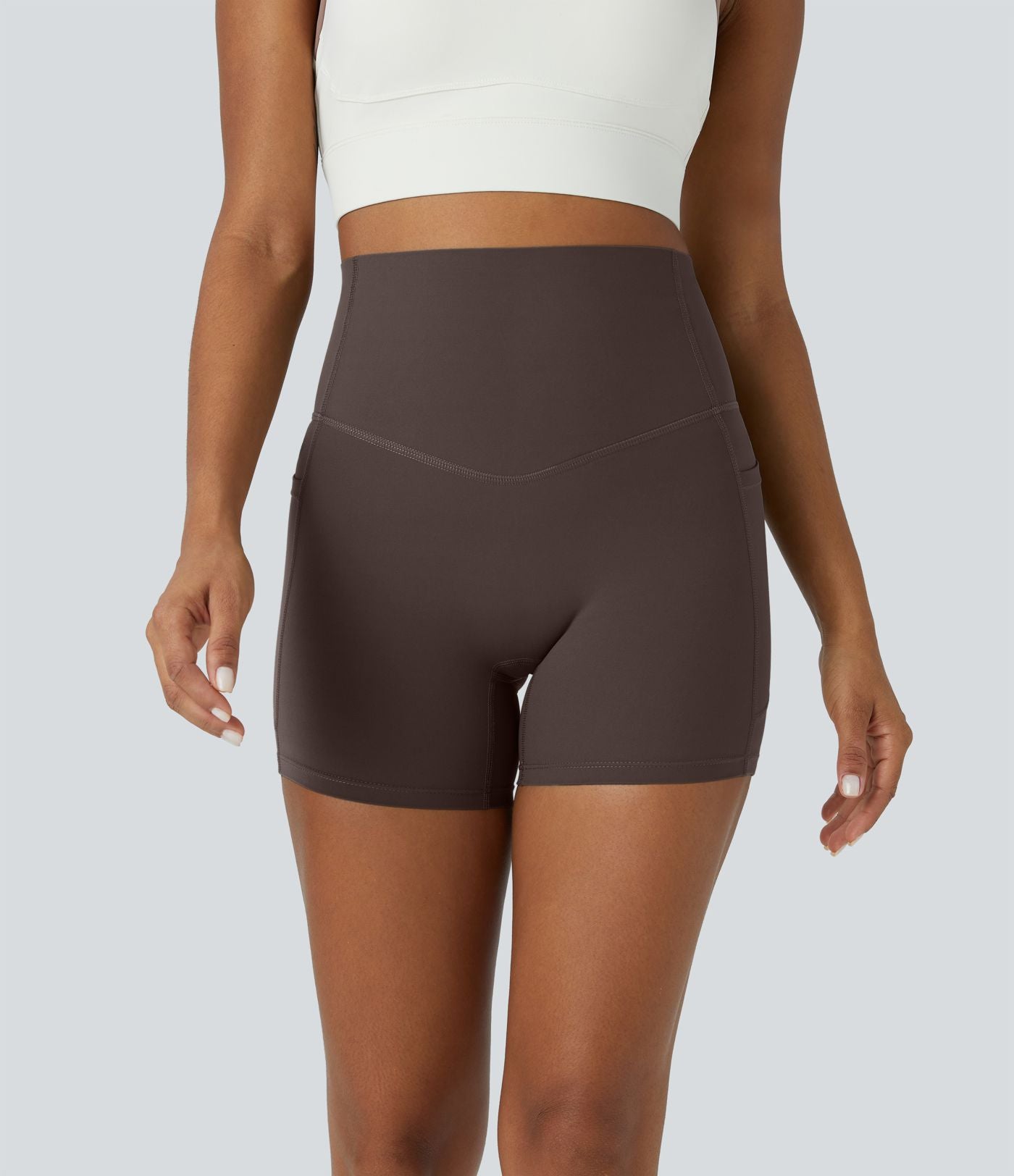 Short cycliste d'entraînement gainant taille haute UltraSculpt™ SoCinched à poches latérales 12,5 cm