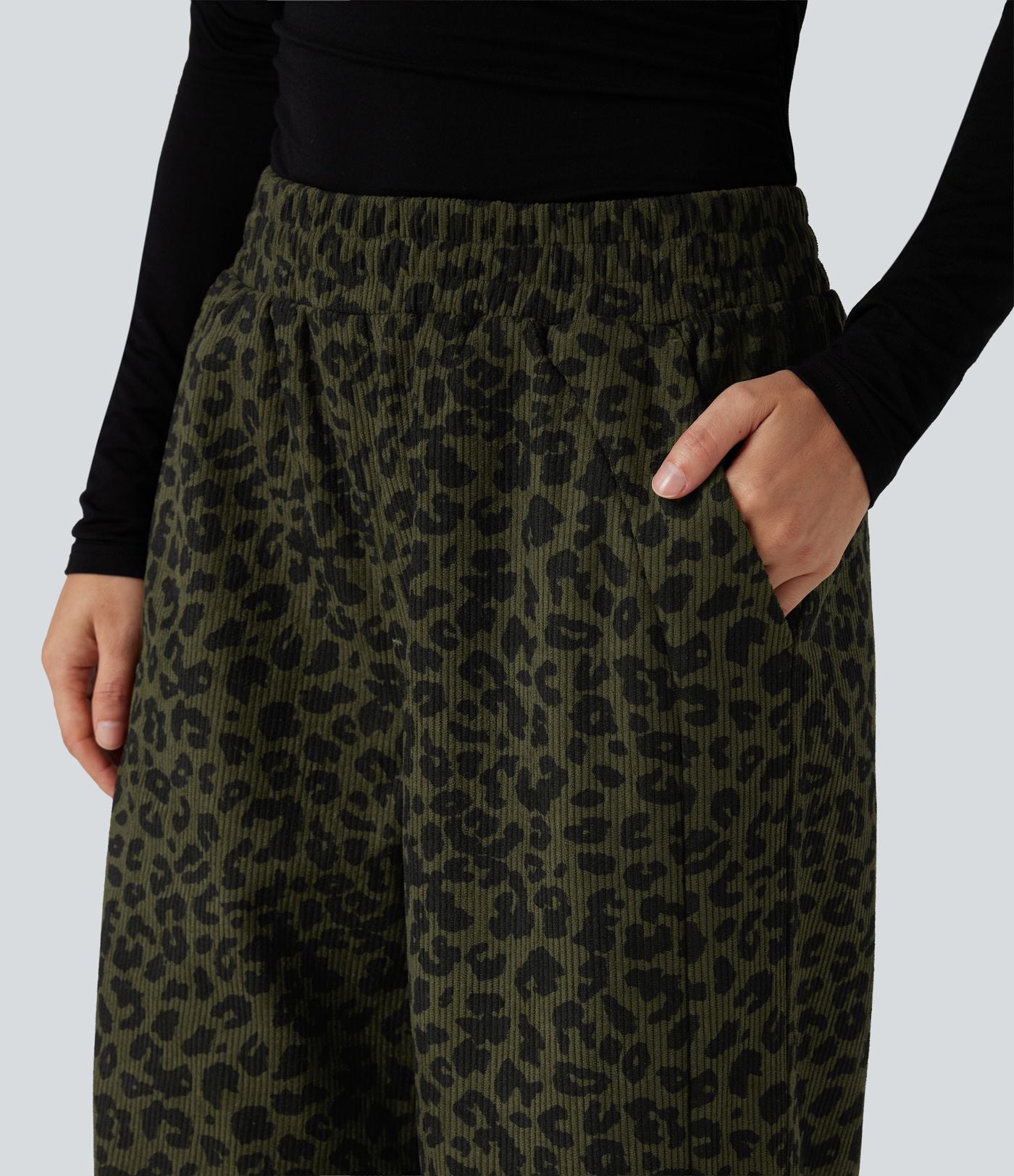 Pantalon léopard velours côtelé imprimé coupe droite mop taille haute avec poches