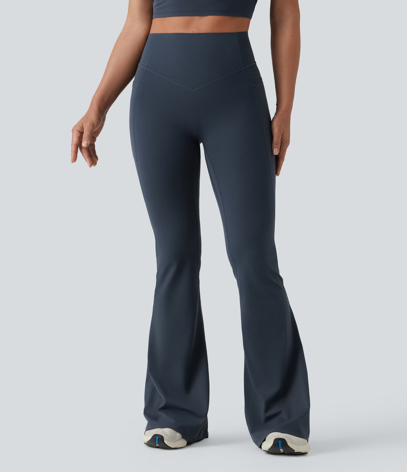 Halara UltraSculpt™ Legging yoga évasé gainant push-up taille haute à fronces avec poches