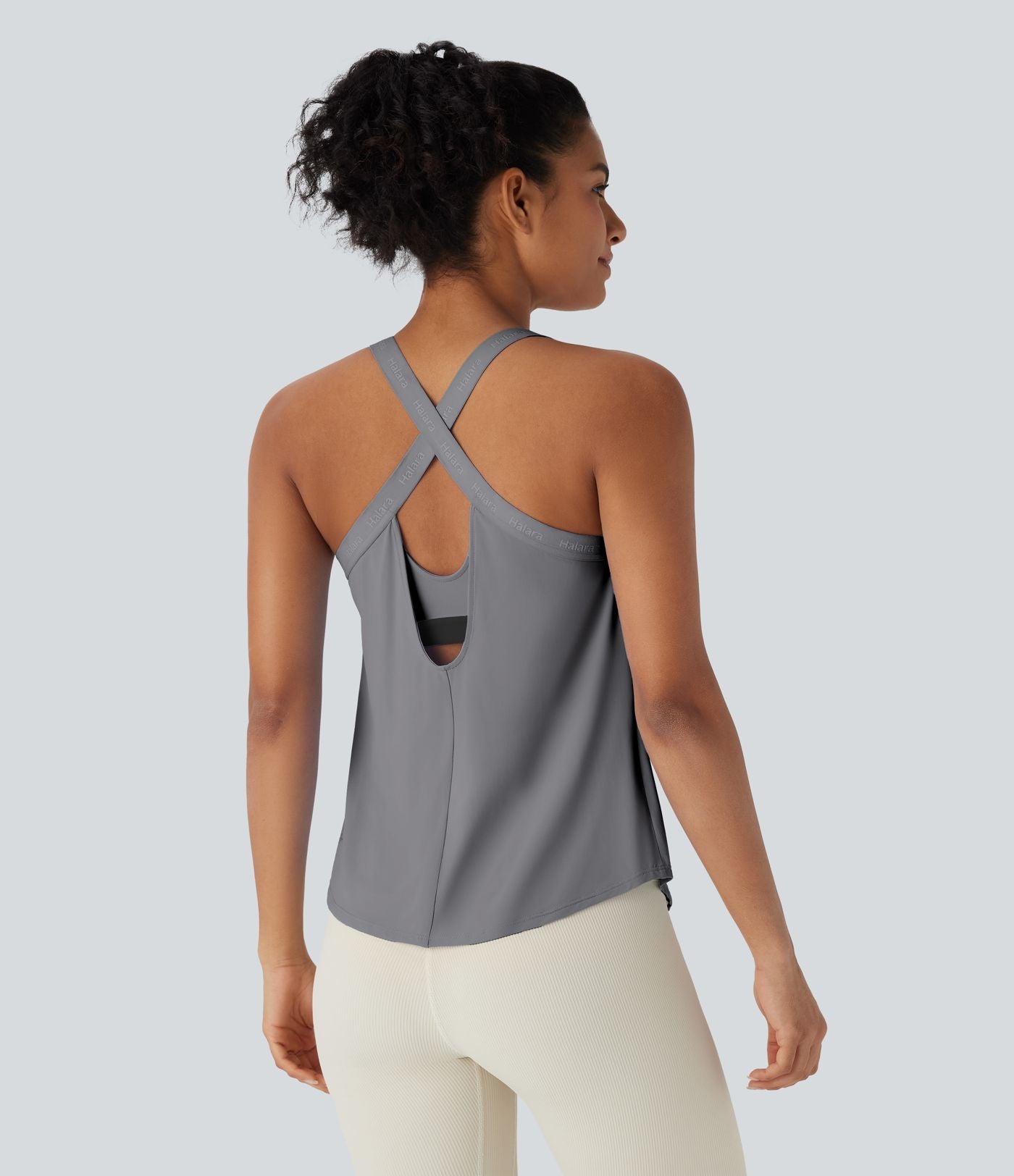 Débardeur yoga dos nu col U avec bretelles croisées, ourlet arrondi et effet frais InstantCool, protection solaire UPF50+