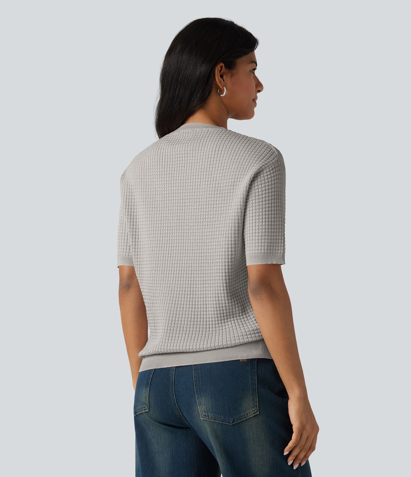 Pull col rond manches courtes en tissu gaufré